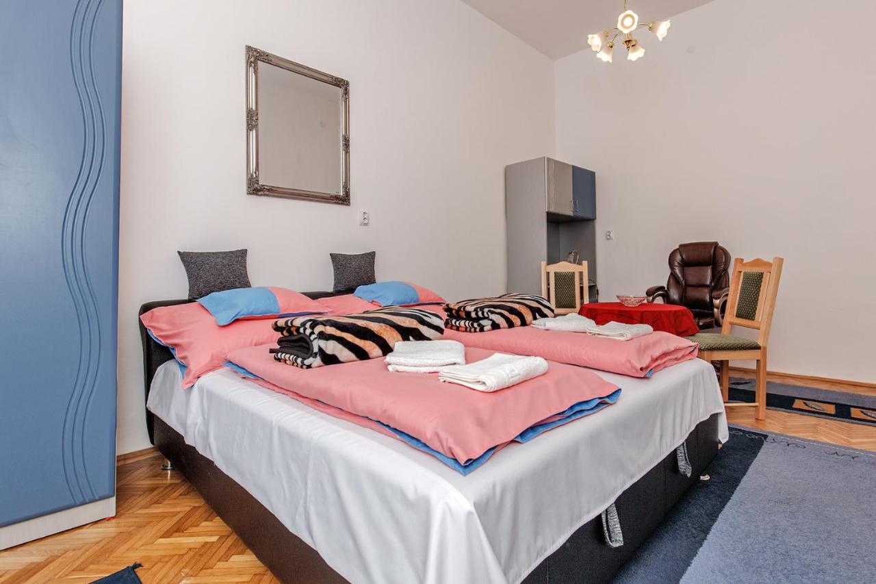 Arany Csillag Apartman 에게르 외부 사진